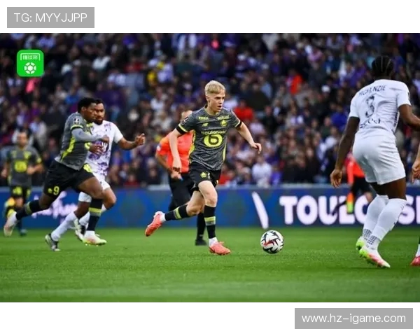 里昂主场迎战摩纳哥巅峰对决两大豪门争夺法甲关键积分