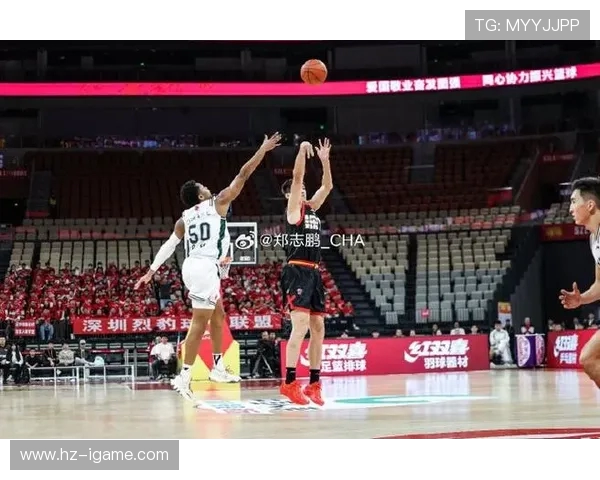 周鹏：从篮球场的拼搏者到生活中的奋斗者，见证梦想与坚持的旅程